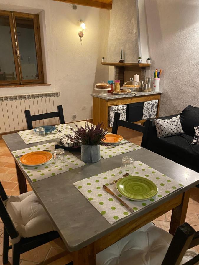 Fattoria Il Pigelleto Villa Piancastagnaio Exteriör bild
